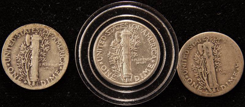 lot 37 image: GROUP OF 3 MERCURY SILVER DIMES 1917S, 1935D, 1945P