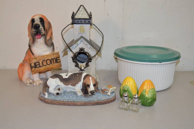 lot 54 image: Home Decor