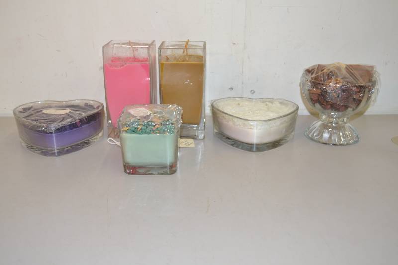 lot 75 image: Handmade Candles