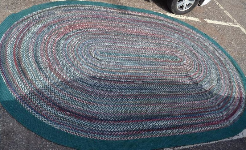 lot 83 image: Large Area Rug