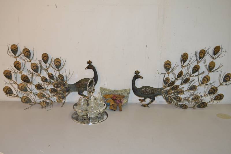lot 94 image: Decorative Household