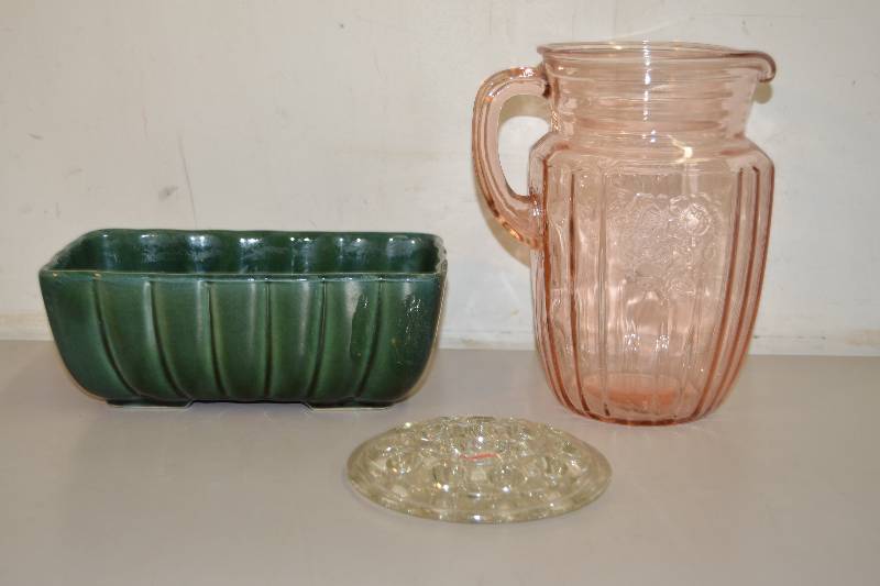 lot 93 image: Vintage Collectibles