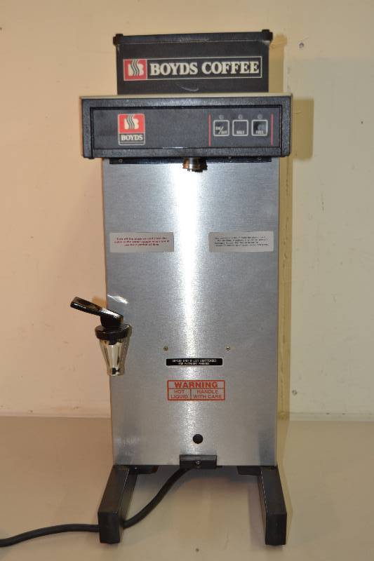 lot 6 image: Boyds Coffee Maker