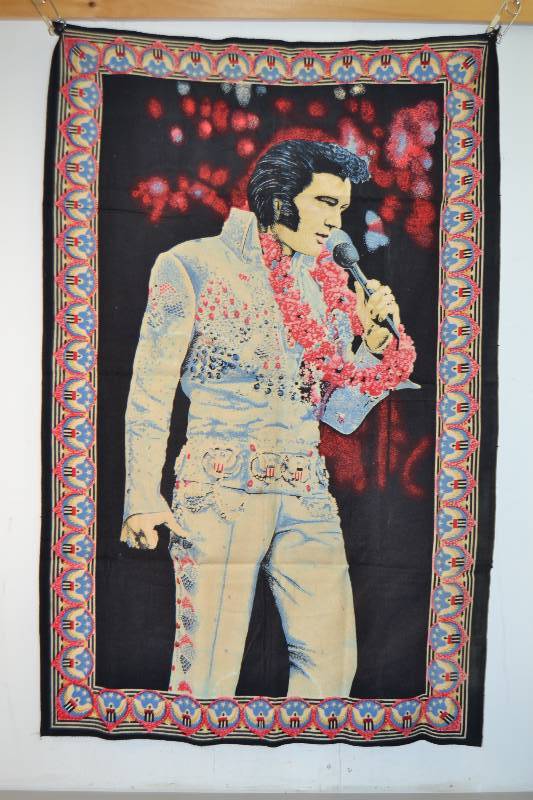 lot 112 image: Elvis Presley Tapestry