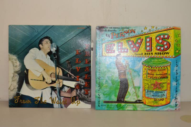 lot 129 image: Elvis Presley Records