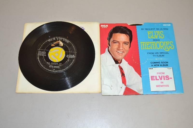 lot 158 image: Elvis Presley 45s