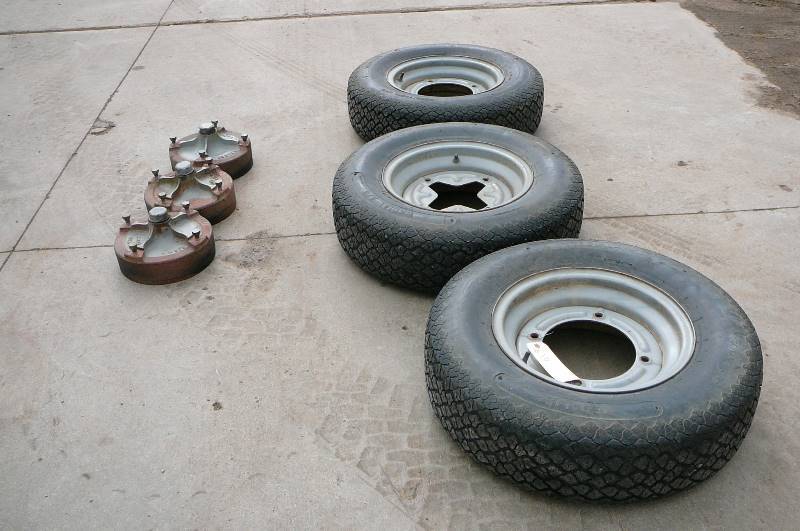 3 Wheel & Tires