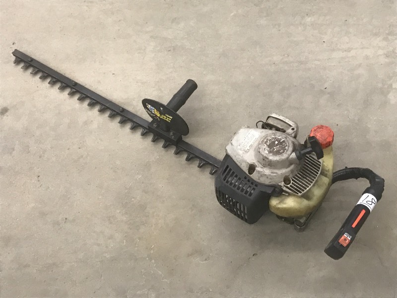lot 18 image: Echo HC230 Hedge Trimmer, Runs & Op...