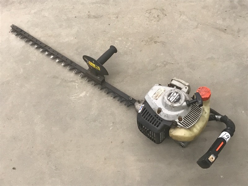 lot 19 image: Echo HC230 Hedge Trimmer, Runs & Op...