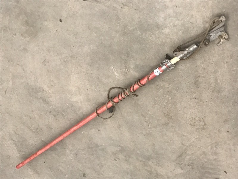 lot 26 image: Long Reach Pruning Clippers, Extend...