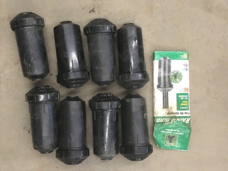 lot 28 image: Lot Of (8) Rain-Bird R-50 Turf Bird...