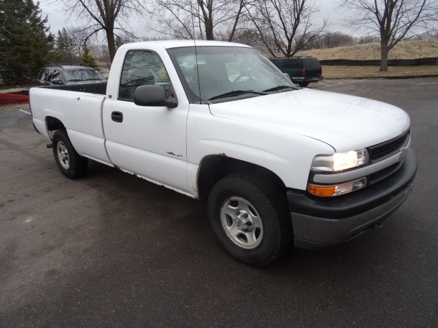 2001 Chevy 1500 4 x 4 pickup.