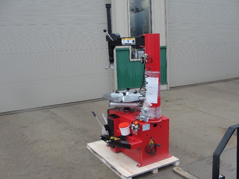 New TC 6200 Tire Changer