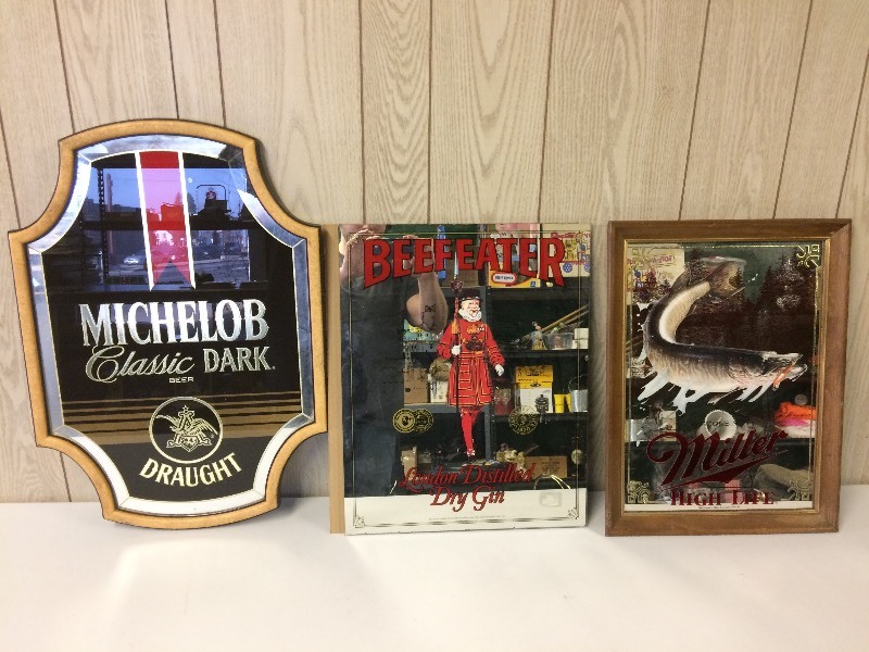 lot 11 image: BEER & LIQUOR MIRRORS