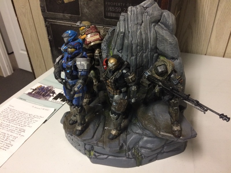 Halo Reach Noble Team Statue Vintage Beer Signs Toys Asian Decoratives Guitar Pendant Lights More K Bid