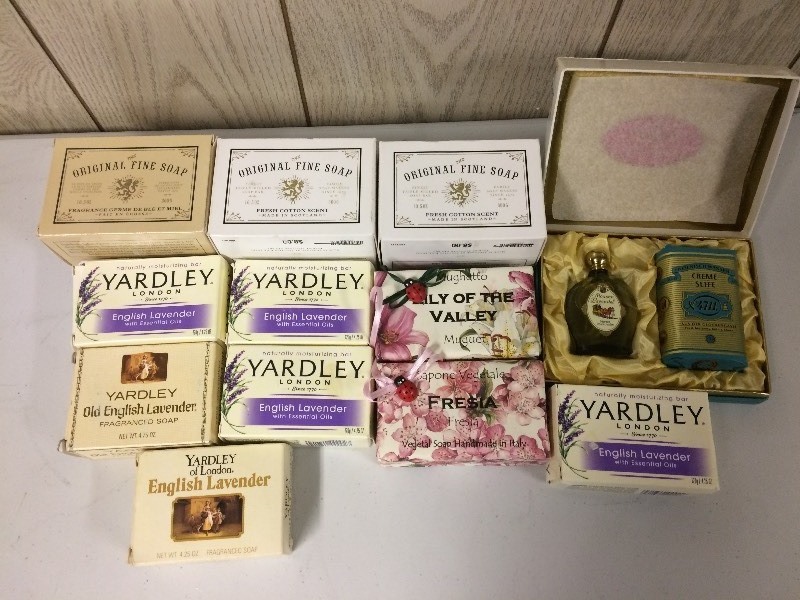 lot 97 image: YARDLEY LAVENDAR BAR SOAP & OTHER