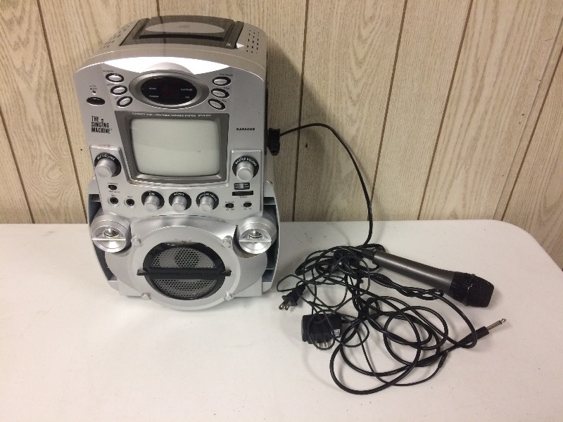 lot 116 image: THE SINGING MACHINE KARAOKE
