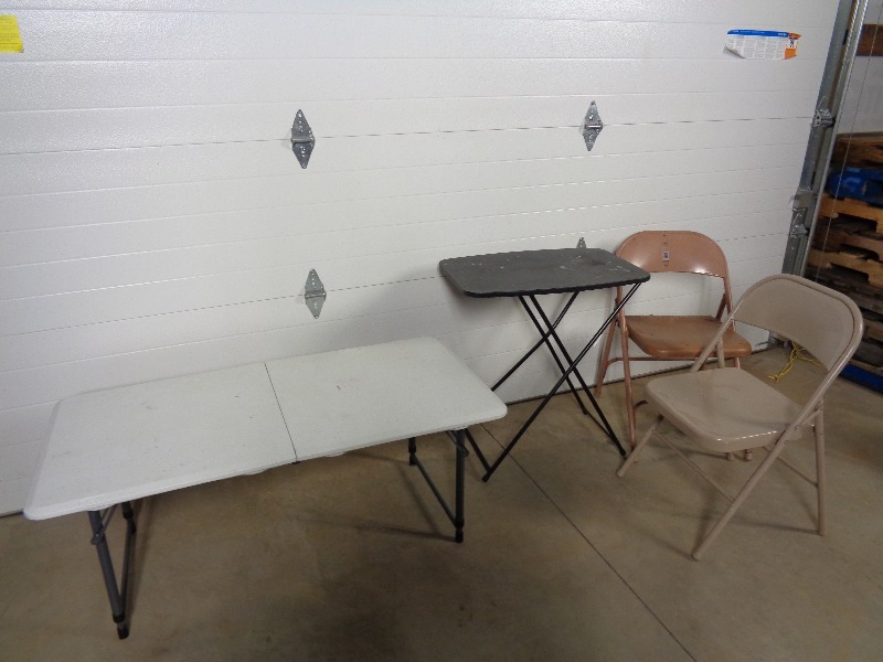 lot 113 image: Folding Tables and Chairs