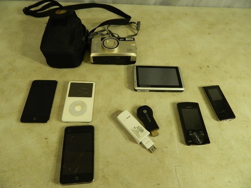 lot 41 image: GPS, IPods, and More