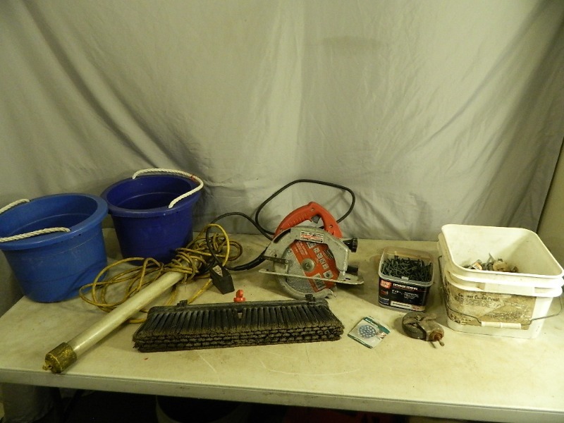 lot 93 image: Circular Saw, Work Light, Hardware, Etc