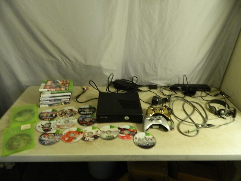 lot 106 image: Xbox 360 System with Games