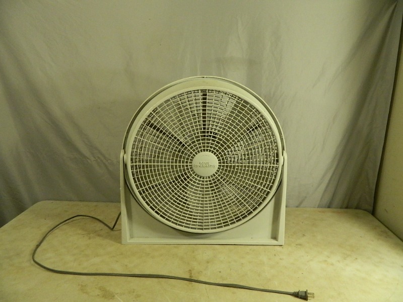 lot 140 image: Lakewood Fan