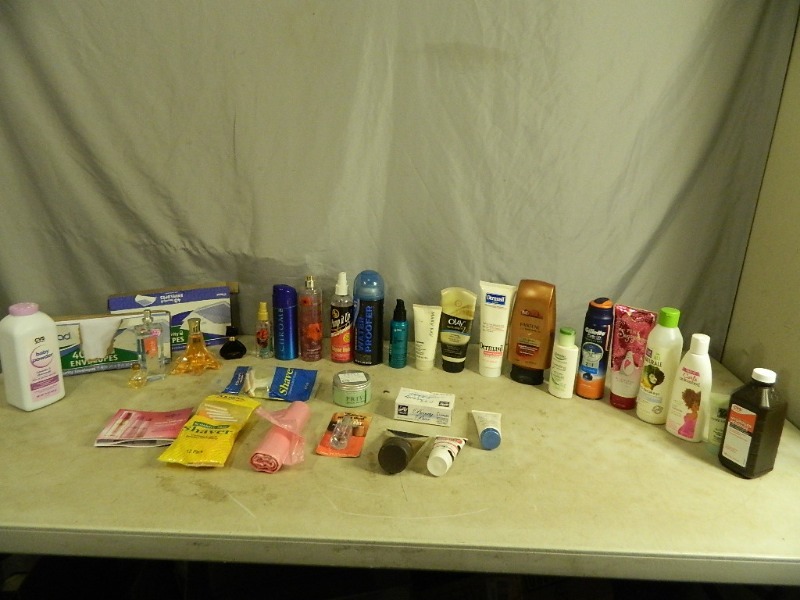 lot 172 image: Personal Products