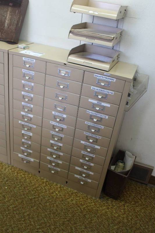 lot 55 image: Organizer Cabinet