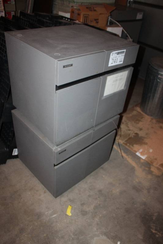 lot 241 image: Rolling 2-Door 2-Shelf Metal Storage Cabinet