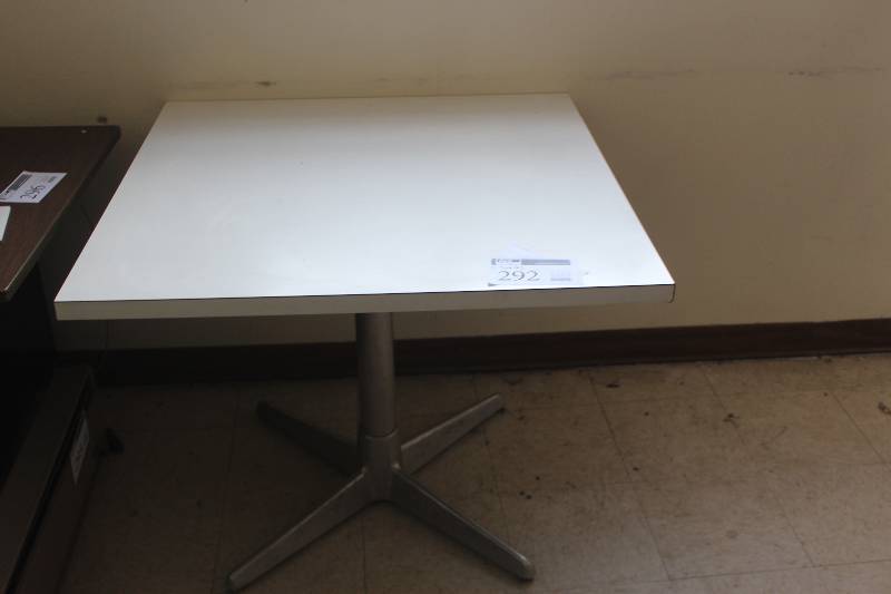 lot 292 image: Lot of (3) Tables