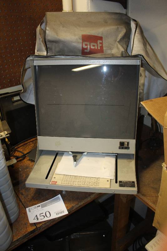 lot 450 image: GAF Microfich Reader w Cover