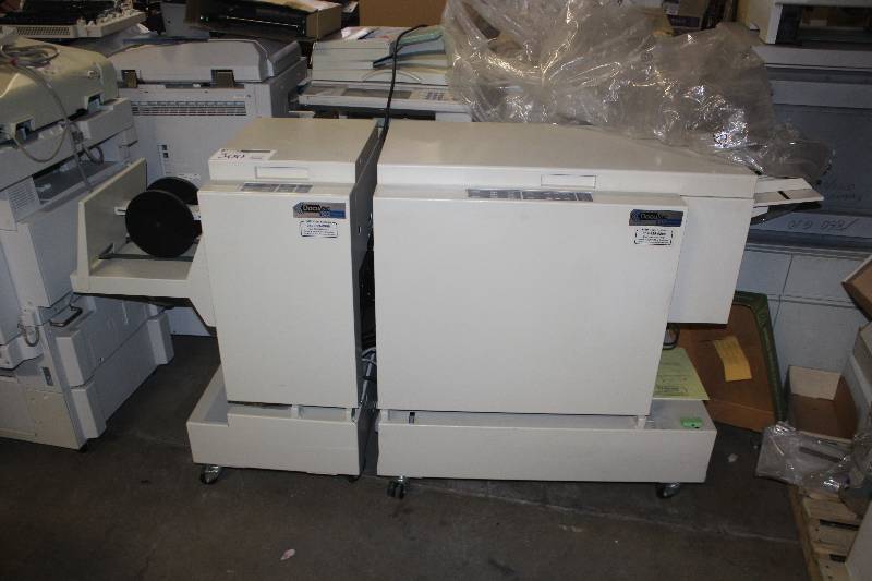 lot 300 image: DocuVac 102 Booklet Maker