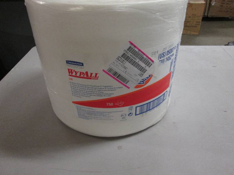 Large Roll Of Kimberly Clark Wypall...