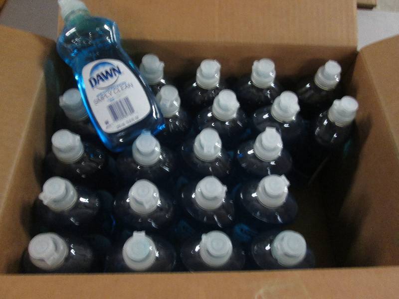 Box of 23 Dawn Simply Clean 12.6 oz...
