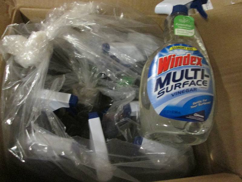 Box of 10 Windex MultiSurface Clean...