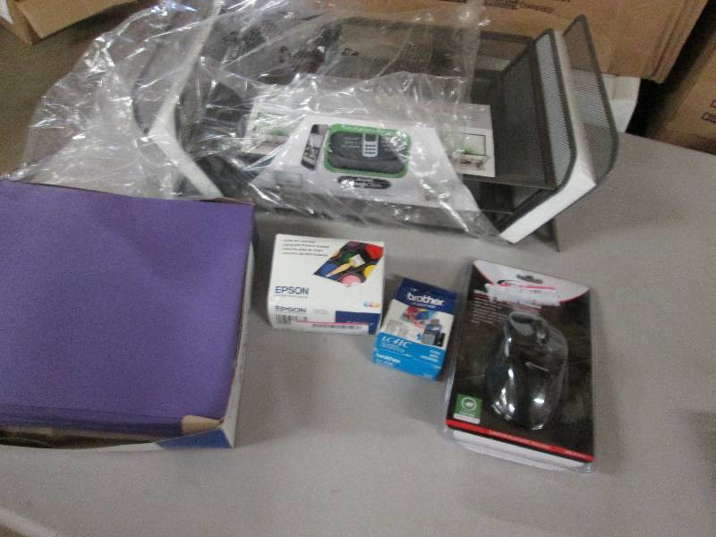 Metal Mesh Monitor Stand, Box of Vi...