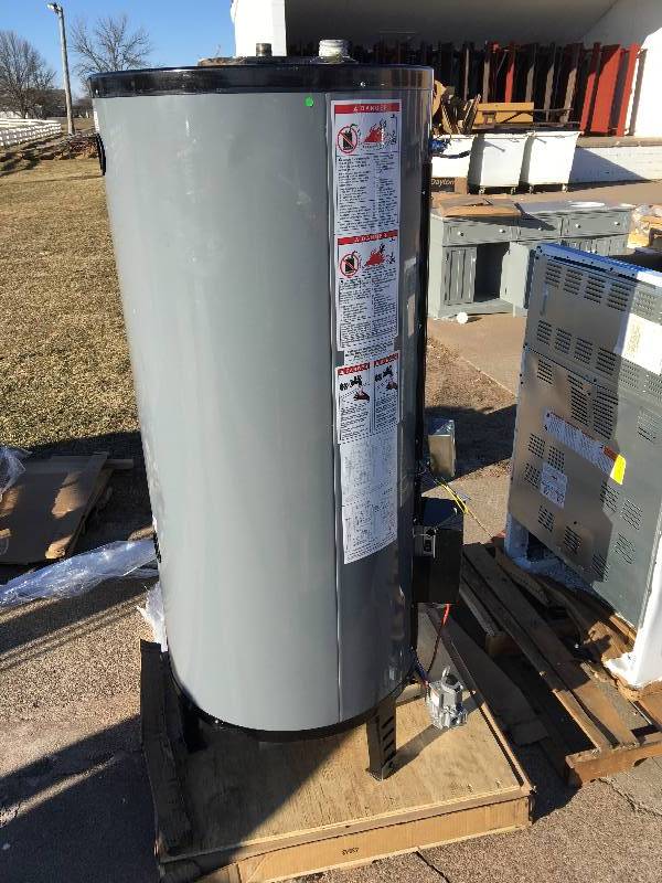 Brand New Rheem G76-200 Natural Gas Universal Commercial Water Heater, 76 Gallon  retail $3999.00
