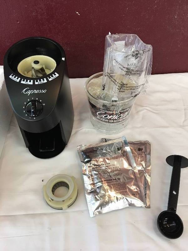 Capresso 560.01 Infinity Burr Grinder, Black  retail $120