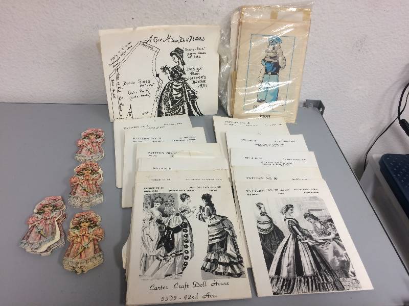 lot 11 image: Vintage Patterns