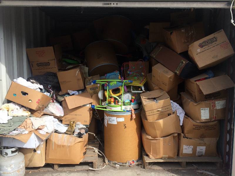 lot 49 image: Storage Unit #1015