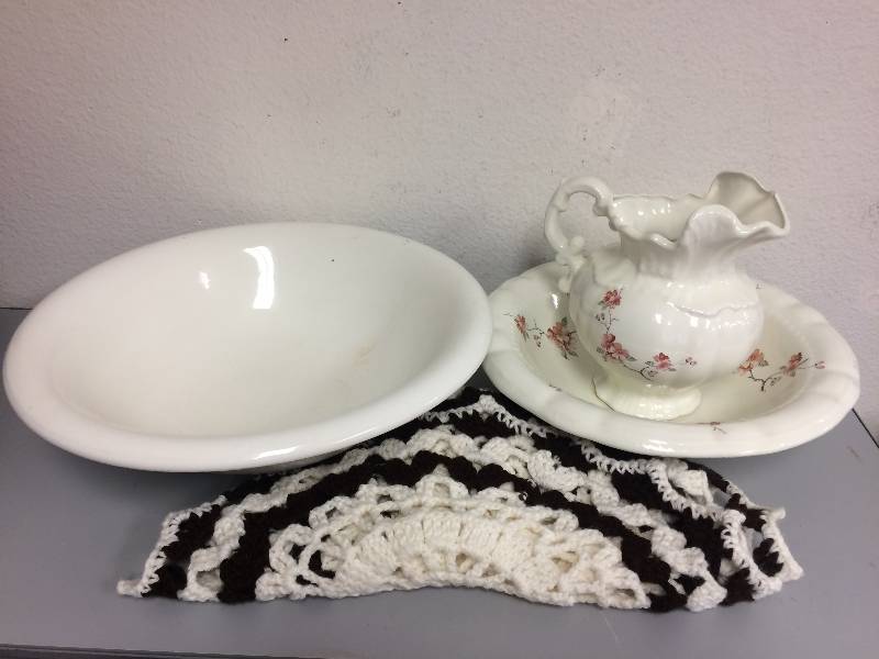 lot 38 image: Antique Wash Basins