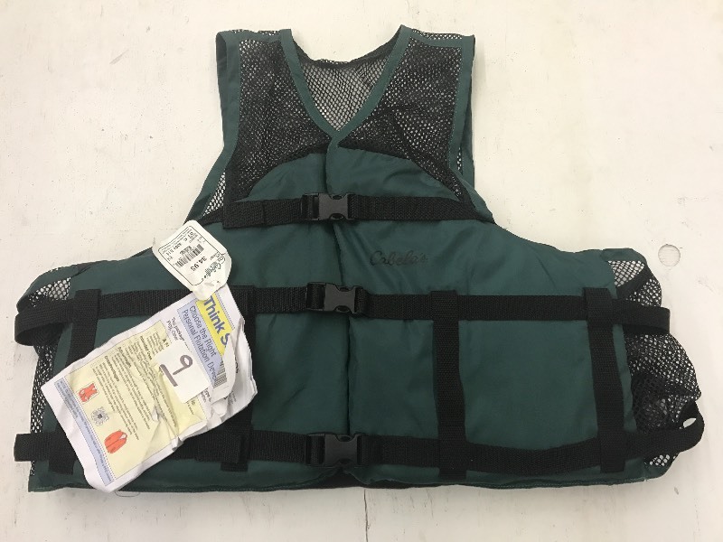 Unused Cabelas 4XL Cool Mesh Life V...