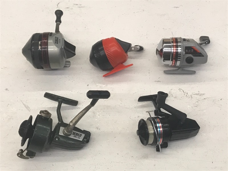 Lot Of (5) Assorted Spin-Cast Reels...