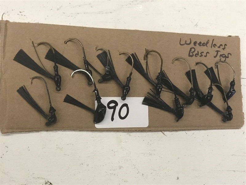 (12) Weedless Bass Jigs ...