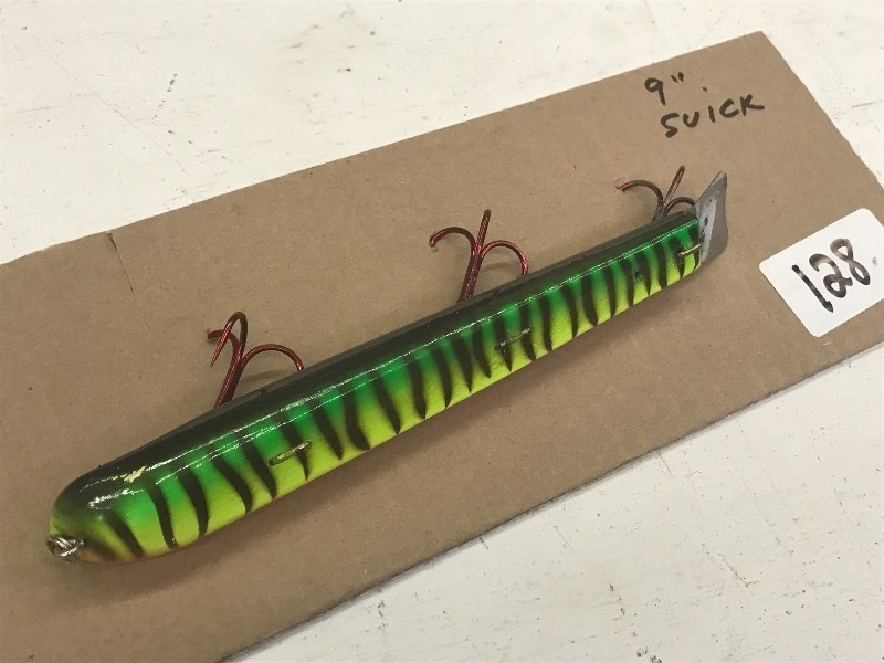 9 Suick Muskie Lure ...