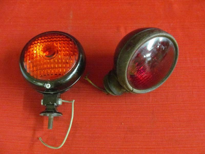 lot 30 image: vintage truck lights
