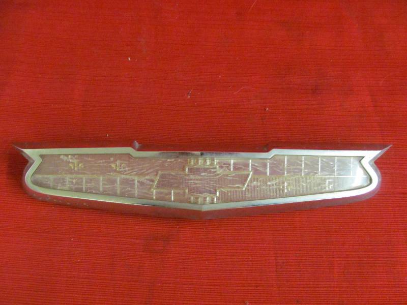lot 58 image: vintage hood emblem