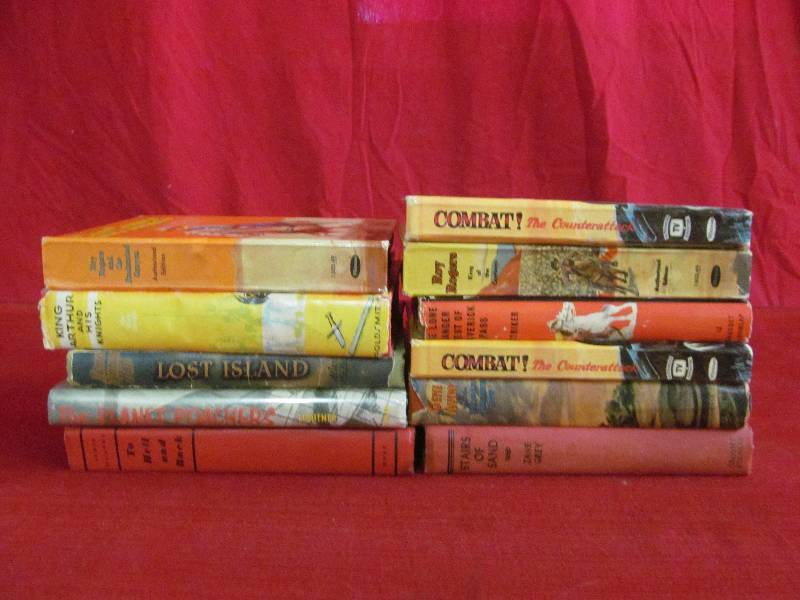 lot 64 image: vintage books