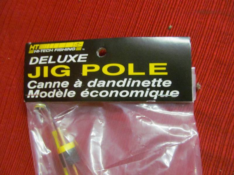 lot 147 image: jig pole, fishing tip up