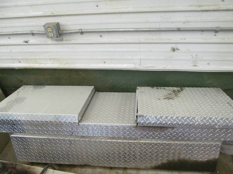 lot 177 image: Tool Box